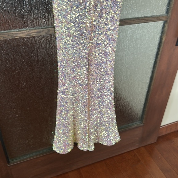 Revolve X MAJORELLE Trish Sequin Pant in Iridescent Multi size Small NWT - Picture 8 of 9